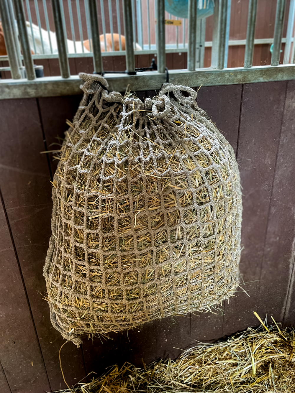 Hay Slowfeeder net 2,5 kg (5 mm dik, maaswijdte 45 mm)